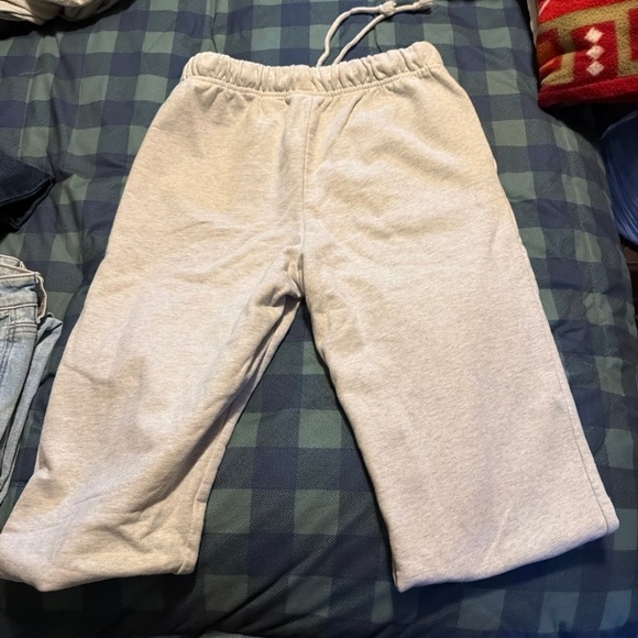 Sweats - Picture 3 of 3